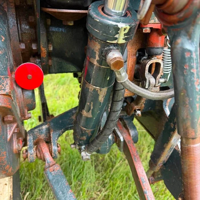 Zetor części zetor 7211 /7745x6340 /734 wieszak ramiona podnośnik mocowania proxima 8441 cześći – zdjęcie 3