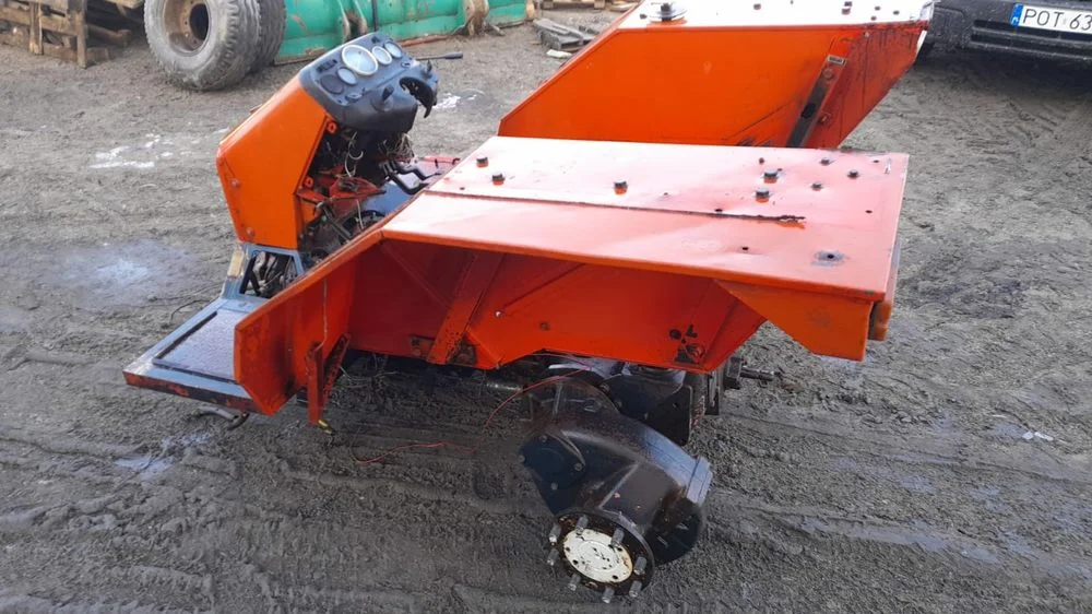 Podest zetor 7211 kabrio zamienie na kabine dopłata z mojej strony
