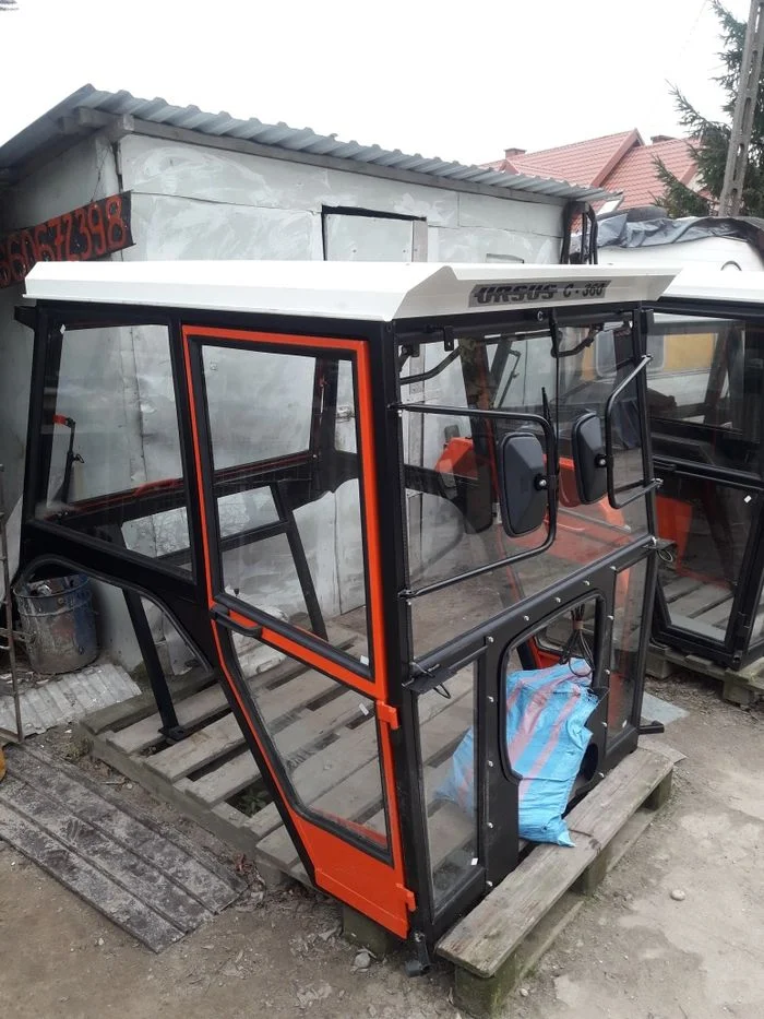Kabina kabiny Ursus C-330 C-360 – zdjęcie 6