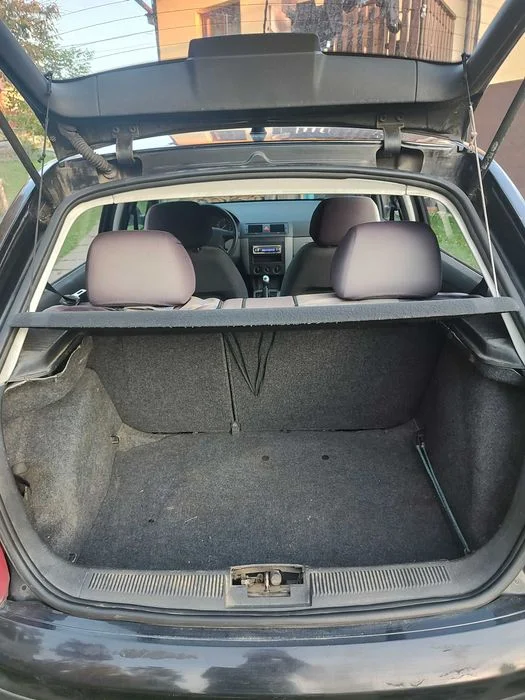 Skoda Fabia 1.2 benzyna ekonomiczna – zdjęcie 8