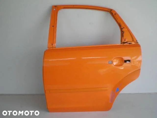 Ford Focus Drzwi lewy tyl lewe tylne 04-07r h/b