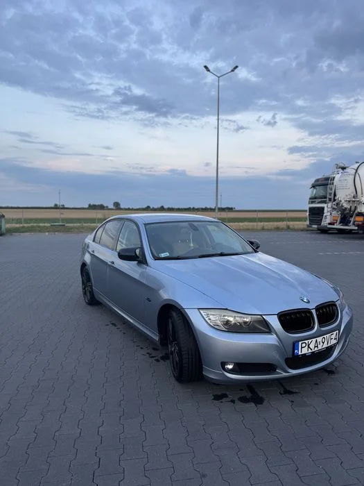 Sprzedam bmw e90 – zdjęcie 7