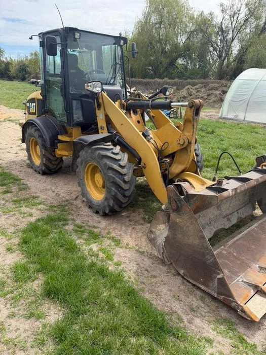Caterpillar CAT 908H2, 2011 ROK ŁYŻKA OTWIERANA – zdjęcie 2