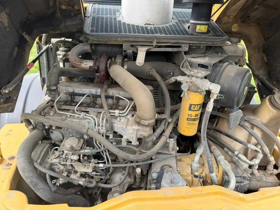 Caterpillar CAT 908H2, 2011 ROK ŁYŻKA OTWIERANA – zdjęcie 5