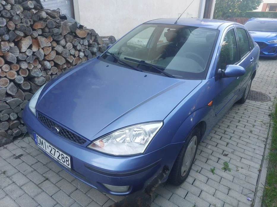 Ford focus mk1 sedan niebieski 1.8b prod.2001r. Przebieg 170tyskm