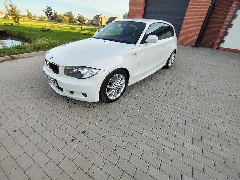 Bmw e81 2.0 benzyna Mpakiet 1 właściciel Książka serwisowa tylko 166tys przebiegu
