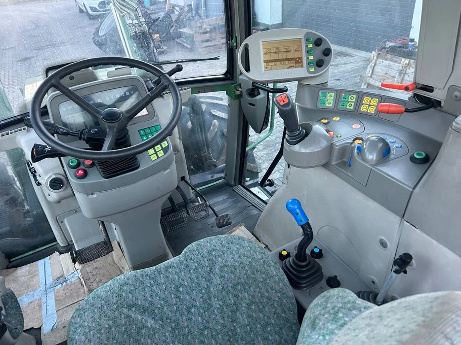 Fendt 411 vario z ładowaczem – zdjęcie 5