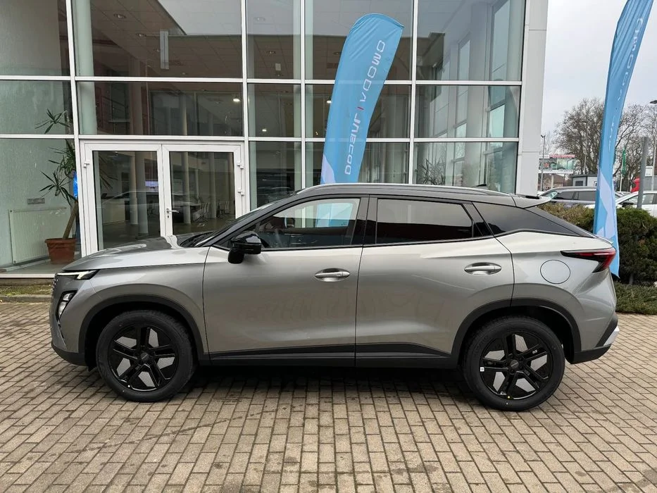 Omoda 5 System Hybrydowy Zasięg do 1000 KM – zdjęcie 8