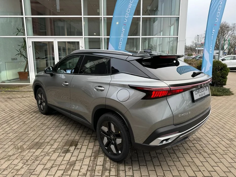 Omoda 5 System Hybrydowy Zasięg do 1000 KM – zdjęcie 7