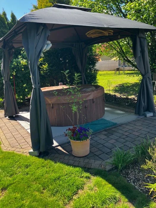 Domek z jacuzzi i ogrodem Kraków Swoszowice pobyty, spotkania rodzinne,