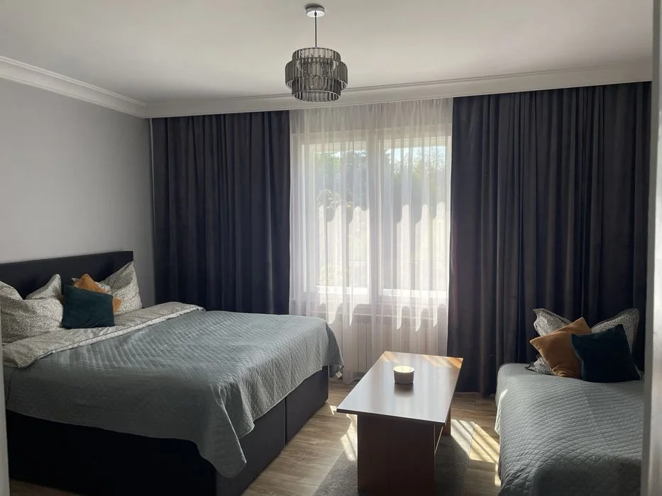 Domek z jacuzzi i ogrodem Kraków Swoszowice pobyty, spotkania rodzinne, – zdjęcie 3