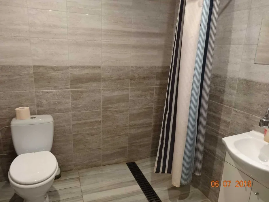 kwatery pracownicze, noclegi Łódź, pokoje z łazienkami dla firm – zdjęcie 4