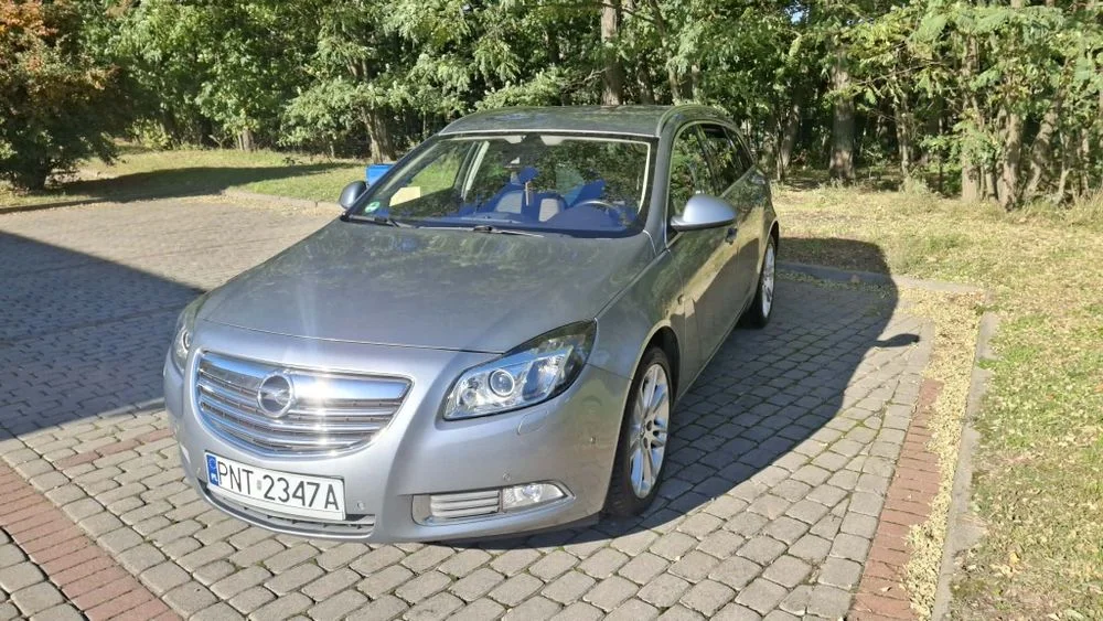 Opel Insignia 2011