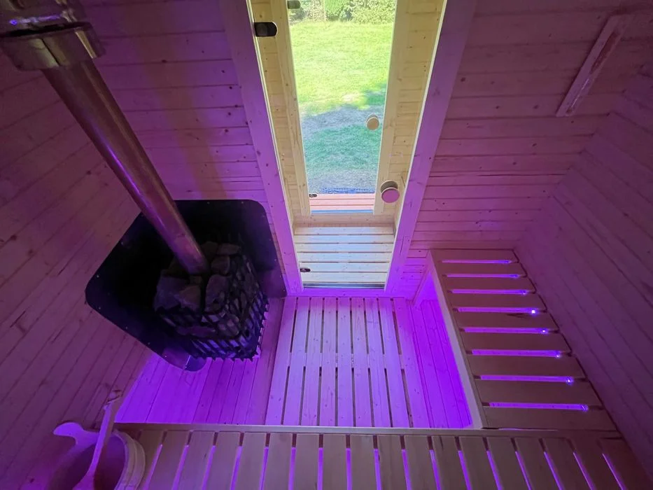 Domek 50 m od jeziora + Prywatna Sauna i Balia – Kinice – zdjęcie 3