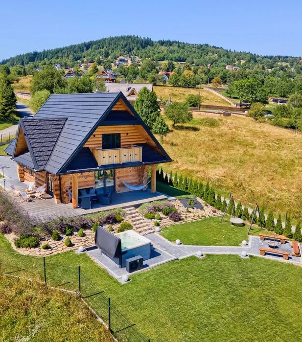 Domek w górach balia JACUZZI SAUNA KOMINEK chata dom góralski na weekend gorąca bania na wyłączność Zawoja