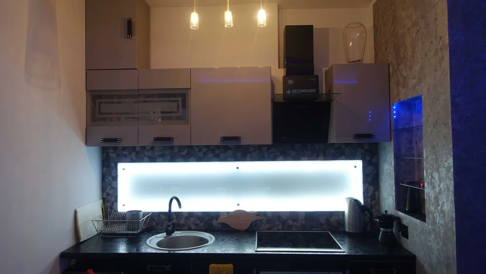 Apartament Neon 10 min. do morza. – zdjęcie 3