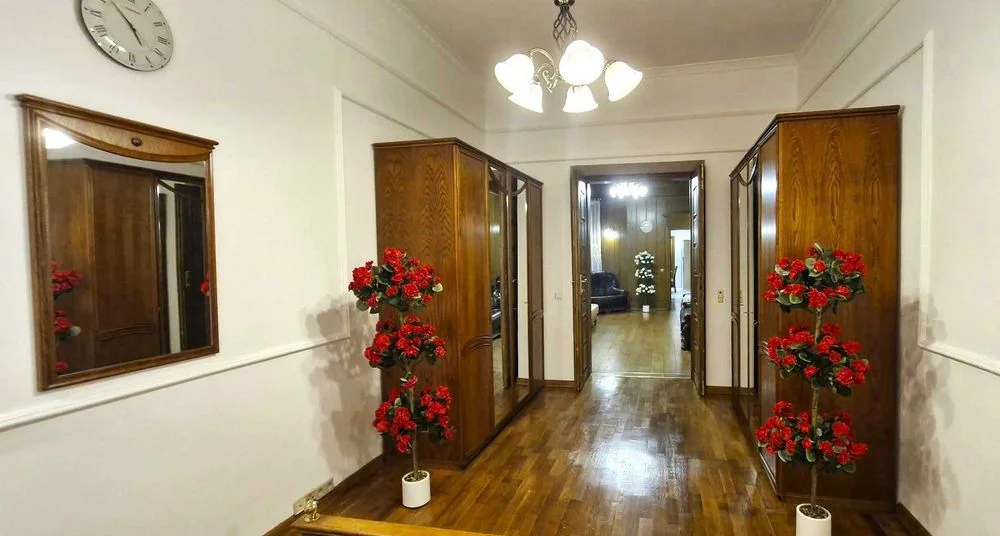 SYLWESTER Ap. ROYAL CASTLE 115 m2, 3 pokoje, 2 łazienki, balkon, STARE MIASTO, RYNEK, Królewski Wystrój, CUDO – zdjęcie 2