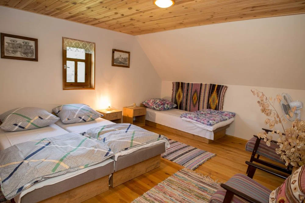 Podlaskie Zacisze nad Bugiem. Magiczna chata z sauną z kojącym widokiem na rzekę Bug – zdjęcie 8