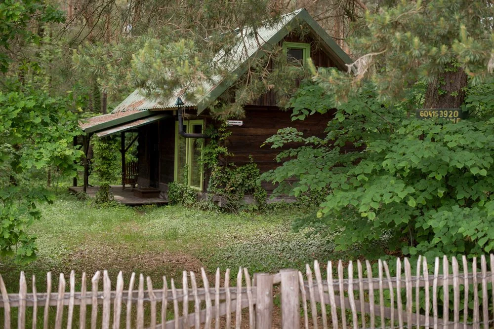 Podlaskie Zacisze nad Bugiem. Leśny spichlerz. Zamieszkaj w oryginalnym spichlerzu zamienionym w pełen wdzięku domek