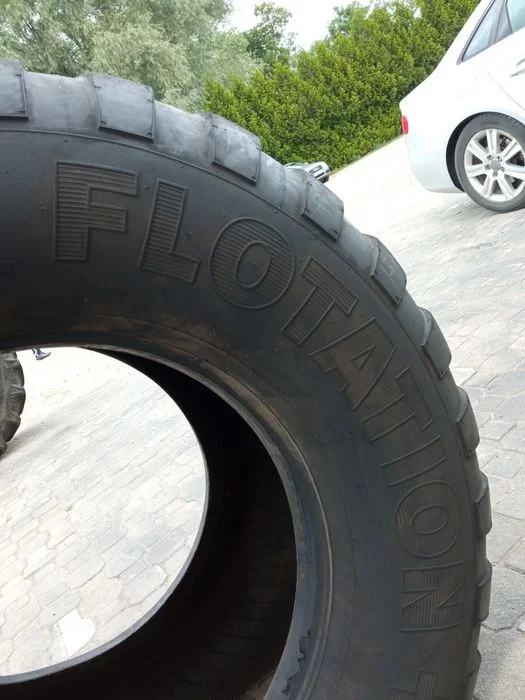 Opona 560/60-22.5 Vredestei Flotation+ – zdjęcie 5