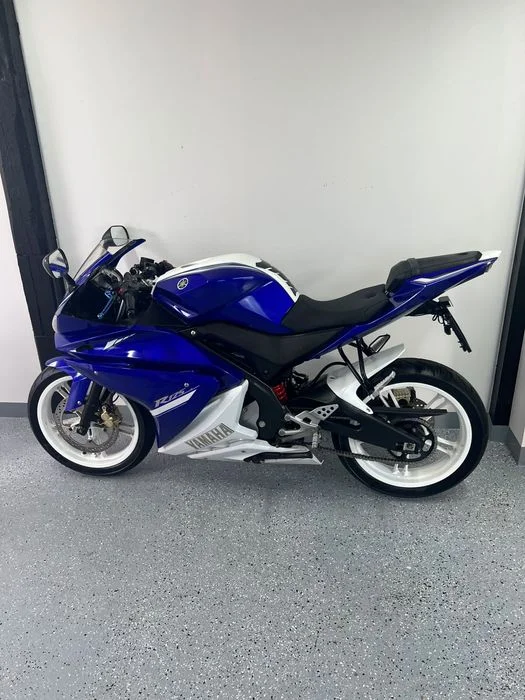 Yamaha YZF R125 2013 – zdjęcie 4
