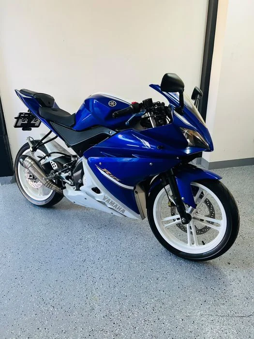 Yamaha YZF R125 2013