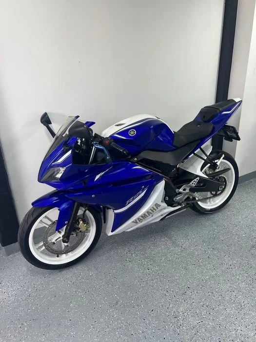 Yamaha YZF R125 2013 – zdjęcie 2