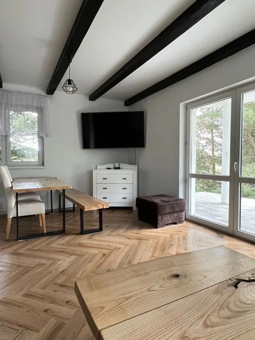 16-18.10 23-25.10 Domek nad Jeziorem z Jacuzzi na Mazurach 10os. – zdjęcie 4