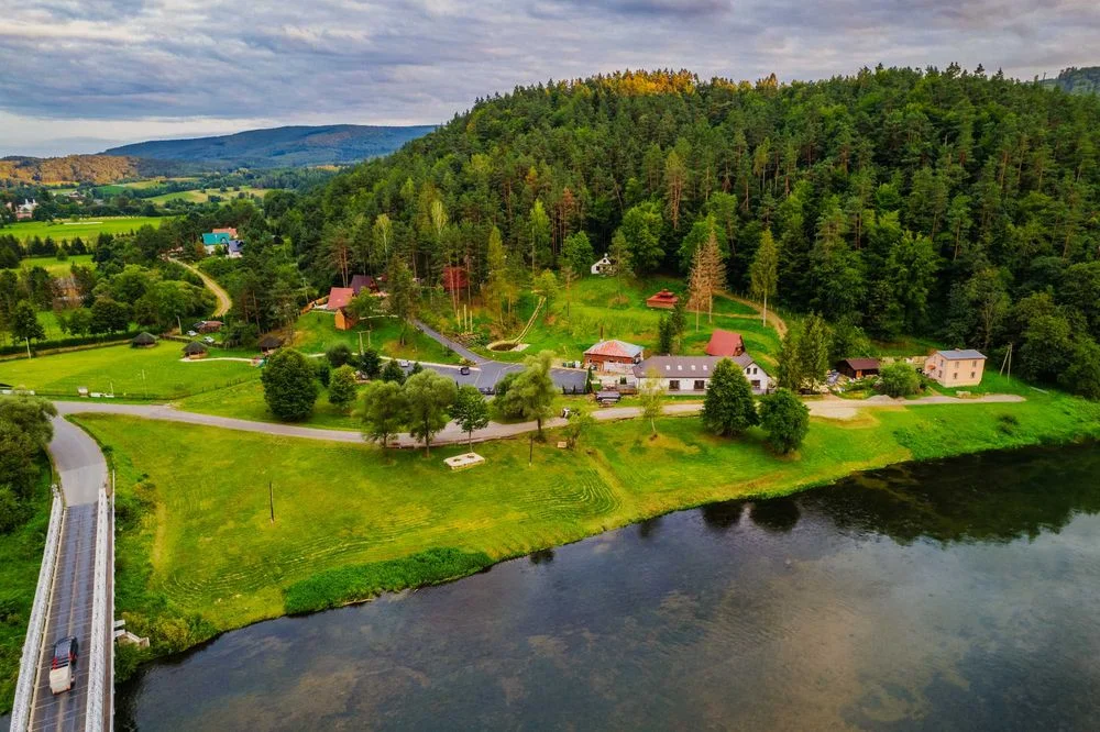 Domek Bieszczady rzeka góry wędkowanie dla rodzin pies wypoczynek ryby Sylwester zima – zdjęcie 4