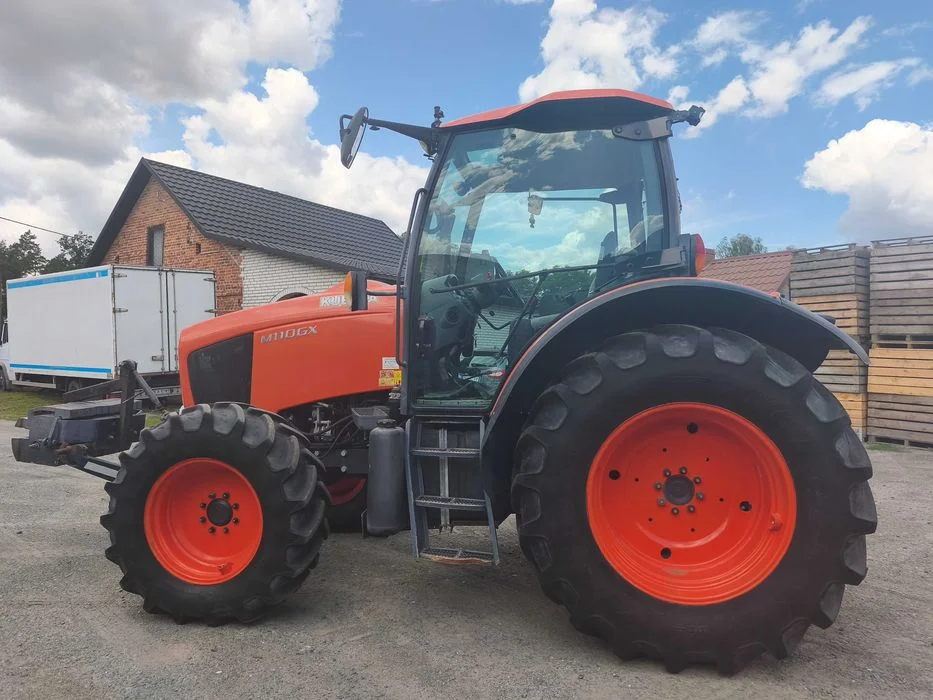 ciągnik rolniczy KUBOTA M110GX - salon Polska – zdjęcie 3