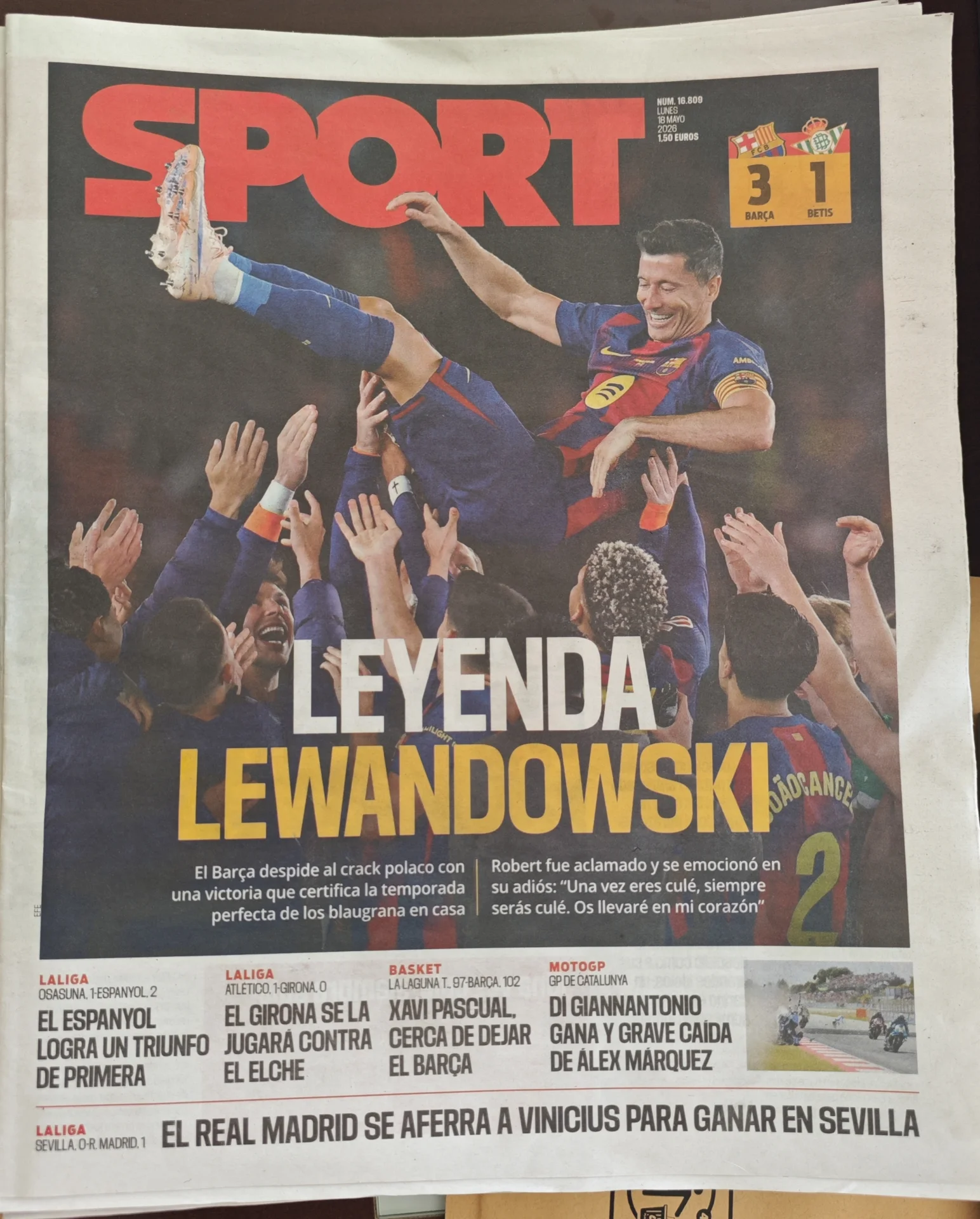 Oryginalna hiszpańska gazeta Robert Lewandowski