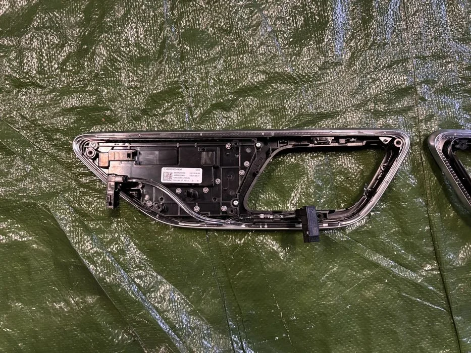 Mercedes C Klasa W206 panel regulacji fotela prawy lewy przód A2069004908 A2069006808 – zdjęcie 3