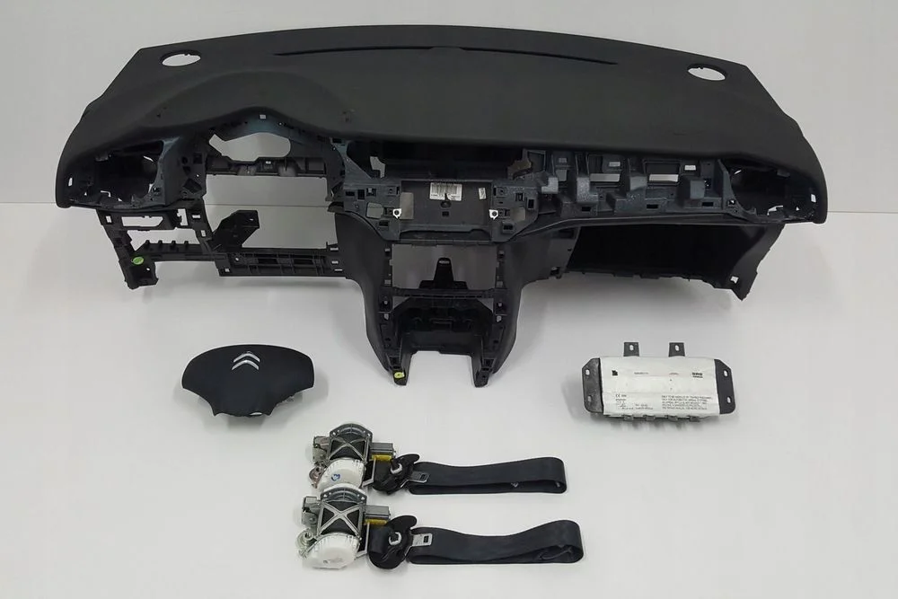 Citroen C3 Ii 2 Deska Rozdzielcza Konsola Kokpit Pulpit Poduszki Airbag Air Bag Pasy Kit Set