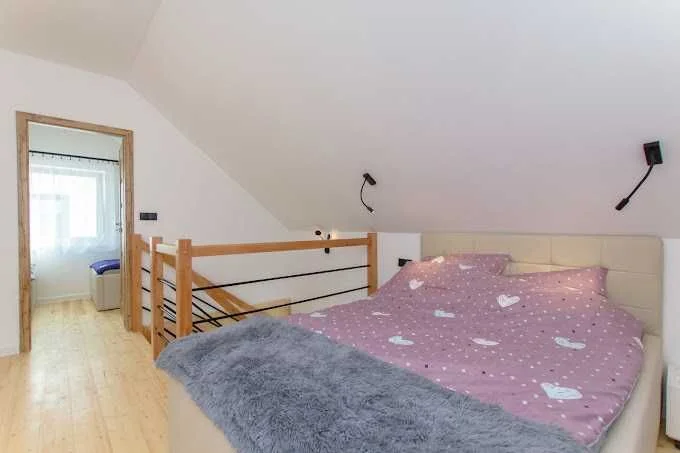 Domek nad jeziorem Żarnowieckim, Nadole, Kaszuby ,linia brzegowa, morze kajaki, rowery – zdjęcie 4