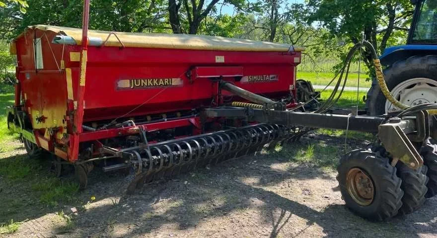 siewnik talerzowy Junkkari Simulta 4000ST bezorkowy – zdjęcie 4