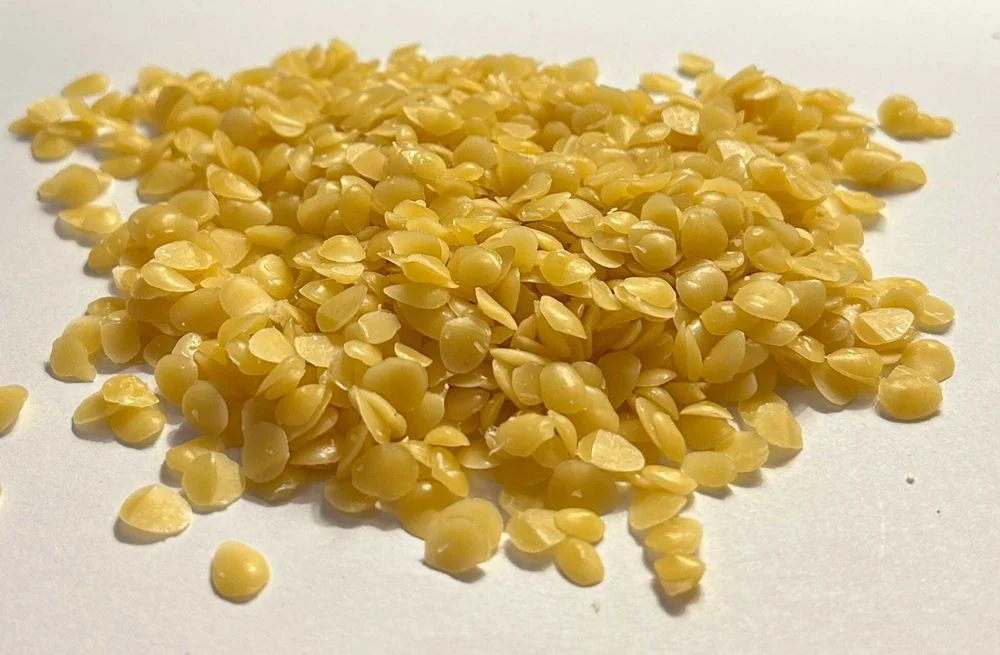 Wosk pszczeli naturalny, granulki 2 kg, żółty