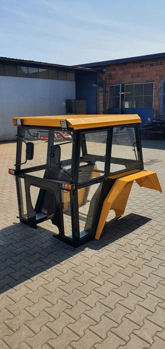 Kabina ciągnikowa C360 C4011 c330 URSUS do c360 Nowa kabina C360 C330 – zdjęcie 4