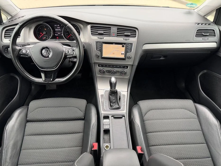 Volkswagen Golf Automat*Bezwypadkowy*Navi*PDCx2 – zdjęcie 6