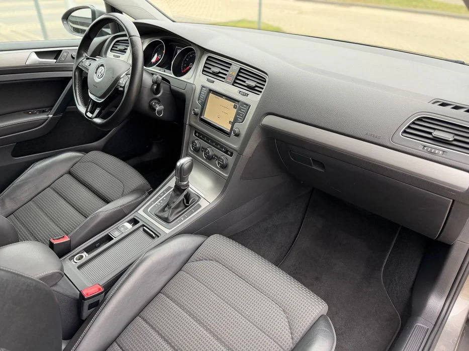 Volkswagen Golf Automat*Bezwypadkowy*Navi*PDCx2 – zdjęcie 8