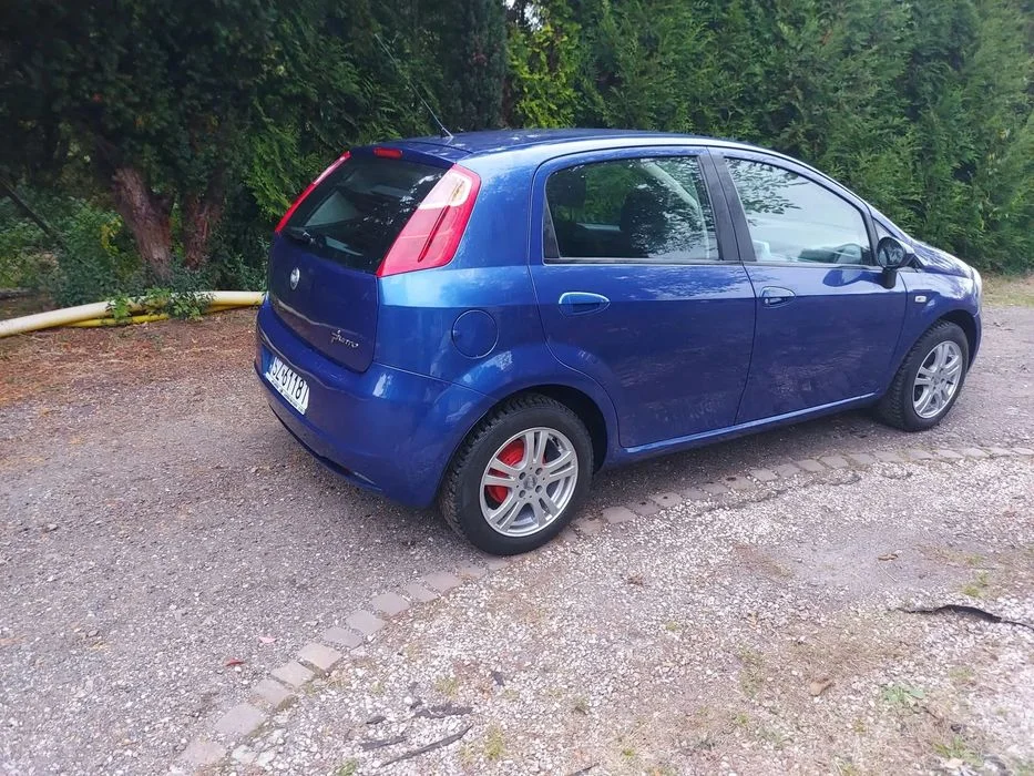 Fiat Grande Punto Salon Polska LPG Zarejestrowany Klimatyzacja – zdjęcie 3