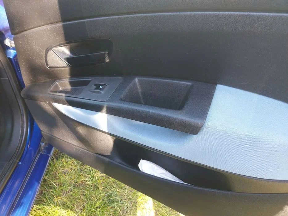 Fiat Grande Punto Salon Polska LPG Zarejestrowany Klimatyzacja – zdjęcie 8
