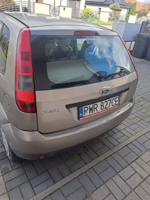 Ford Fiesta -2004 rok +LPG – zdjęcie 4