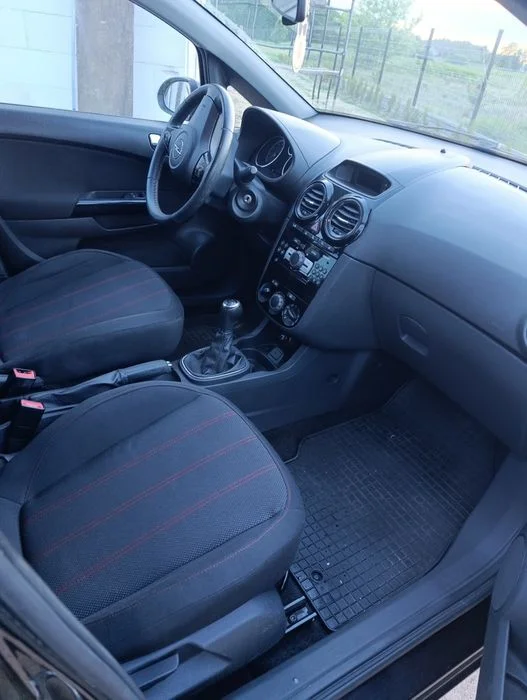 Opel Corsa D 2012 r Benzyna 1.4 – zdjęcie 6