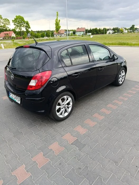 Opel Corsa D 2012 r Benzyna 1.4 – zdjęcie 3