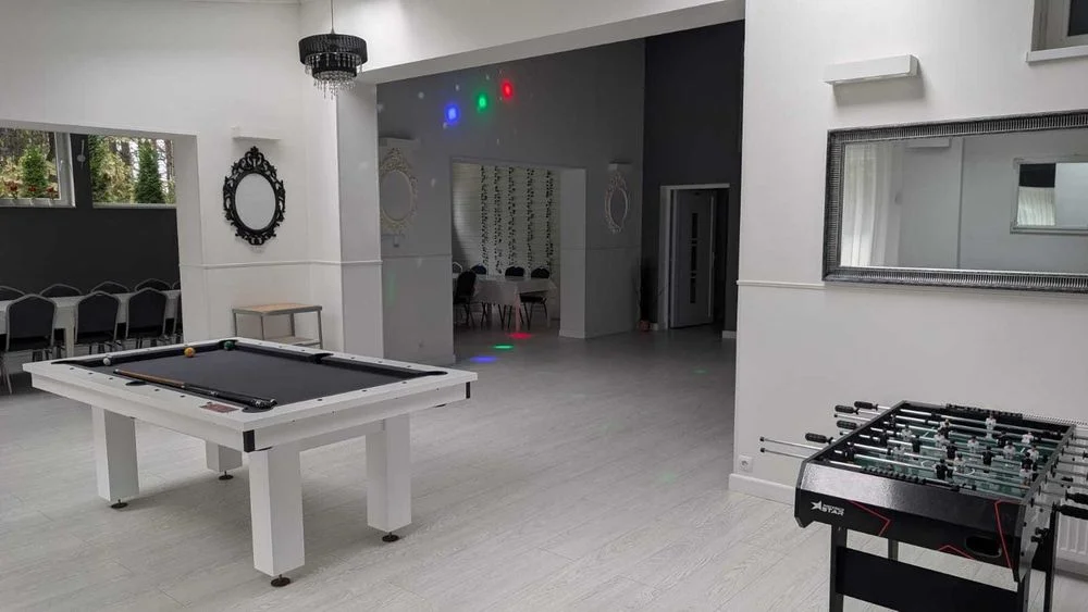 Willa w lesie z sala banietowa na imprezy wesela szkolenia – zdjęcie 7