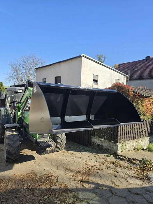 Objętościowa łyżka do tura i ładowarek – zdjęcie 2
