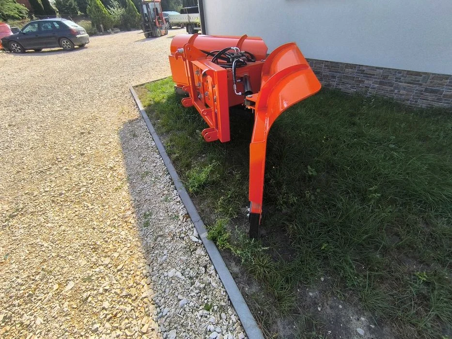 Hit Pług do śniegu Strzałka 6mm wysoka Metal-technik 2,6-3,0m – zdjęcie 5