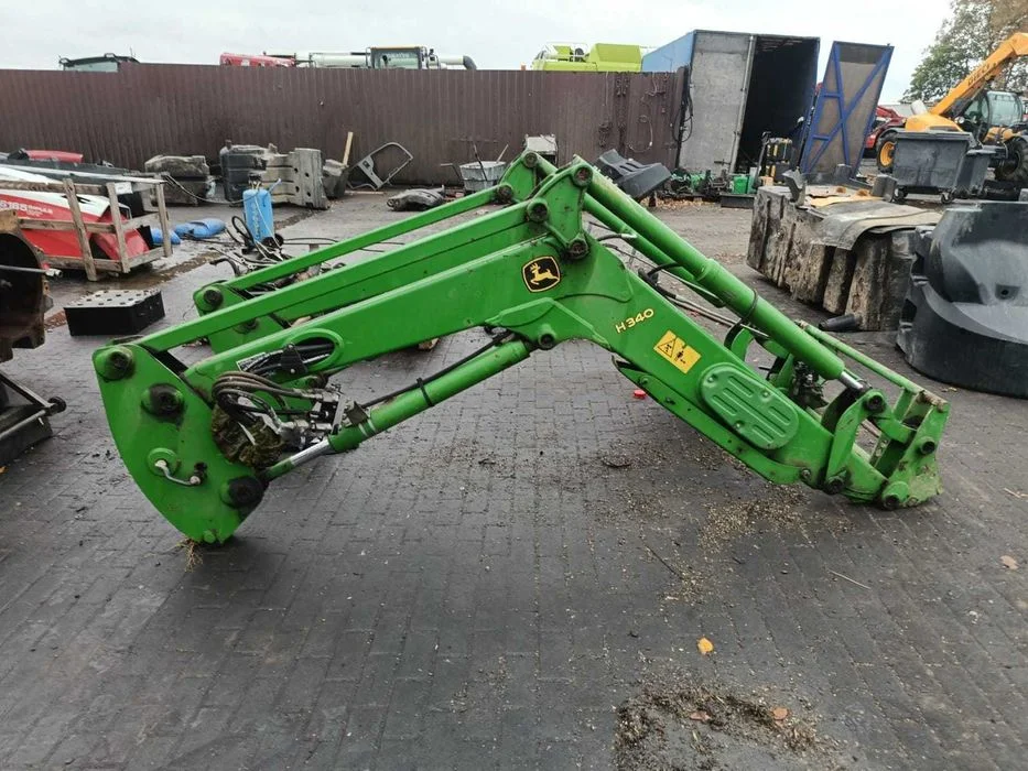 Ładowacz czołowy z adaptacją osprzętu John Deere H340C – zdjęcie 6