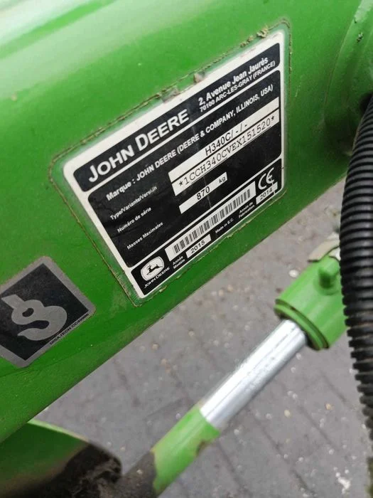 Ładowacz czołowy z adaptacją osprzętu John Deere H340C – zdjęcie 2