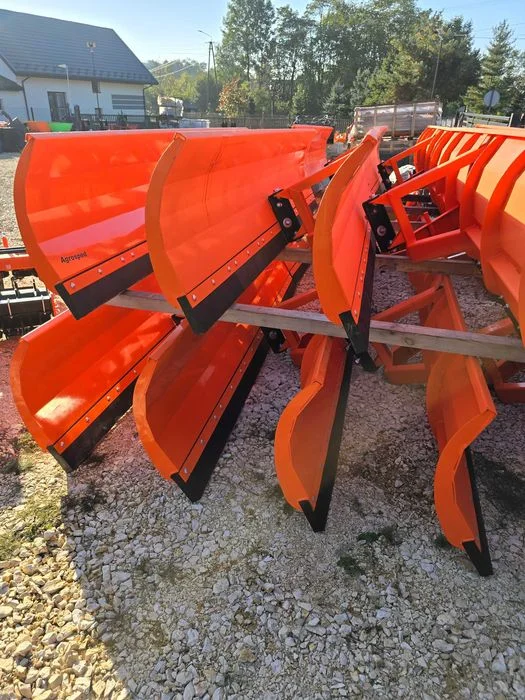 Pług do ziemi do śniegu Prawo lewo mechaniczny lub silownik – zdjęcie 2